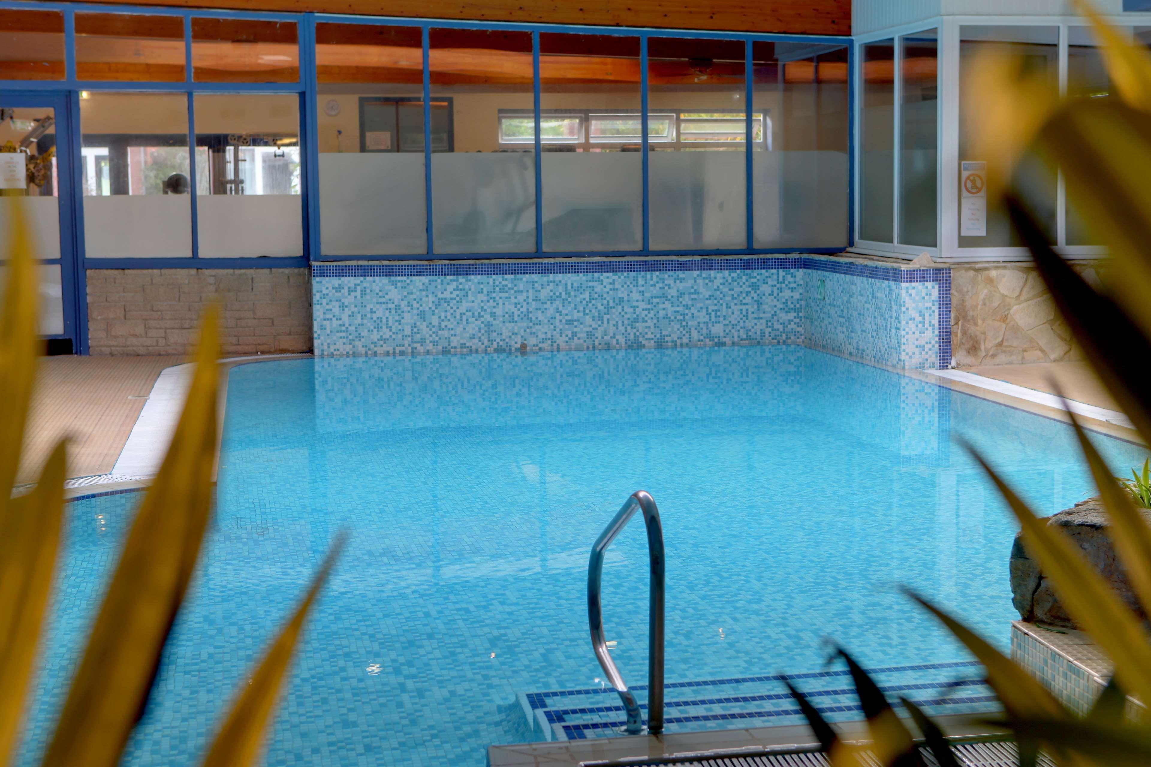 Parkmore & Leisure Club, Sure Collection By Bw 3*