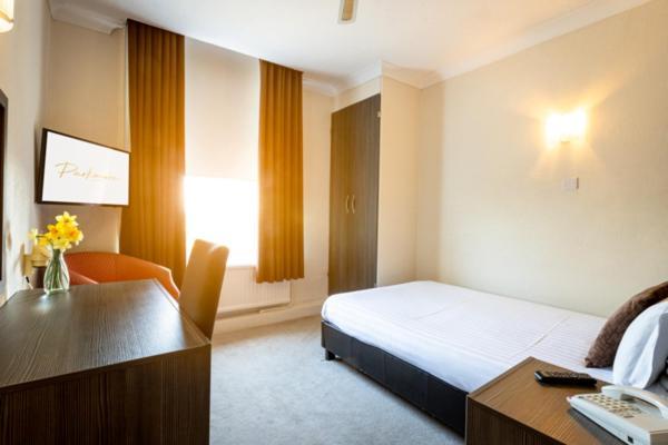 Hotel Parkmore & Leisure Club, Sure Collection By Bw 3*