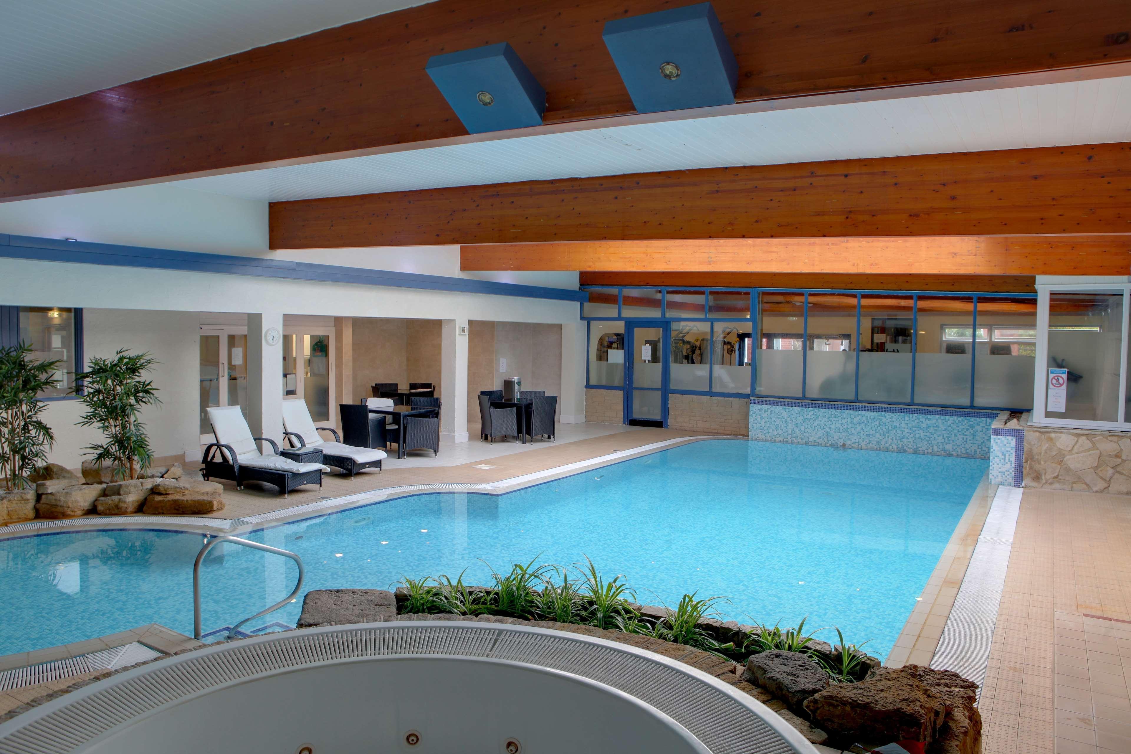 Parkmore & Leisure Club, Sure Collection By Bw 3*