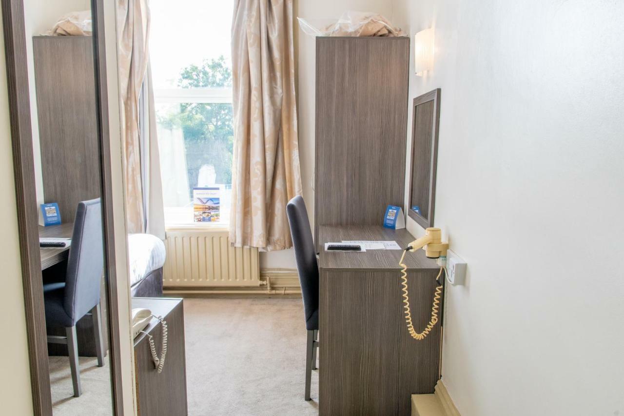 Parkmore & Leisure Club, Sure Collection By Bw Stockton-on-Tees